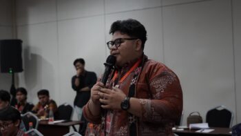 Bukan Sekadar Seremonial, M. Adib Sholeh Bongkar Misi Besar Santri Taklukkan Bonus Demografi Indonesia!
